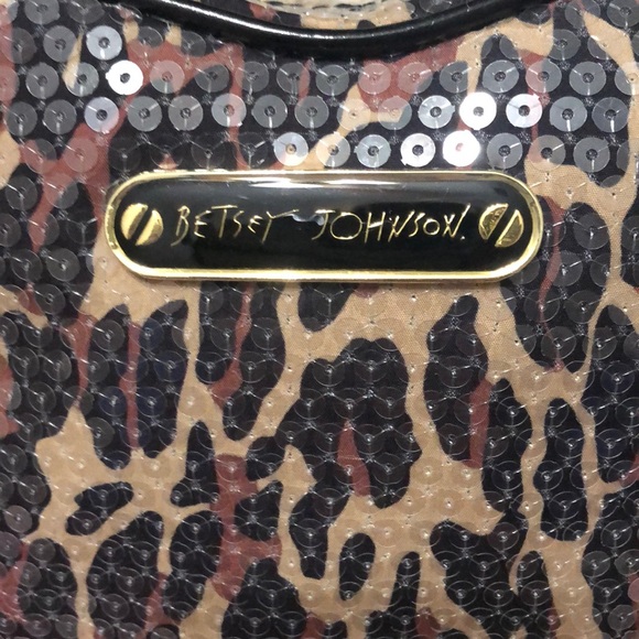Betsey Johnson cheetah sequin purse - Picture 4 of 4